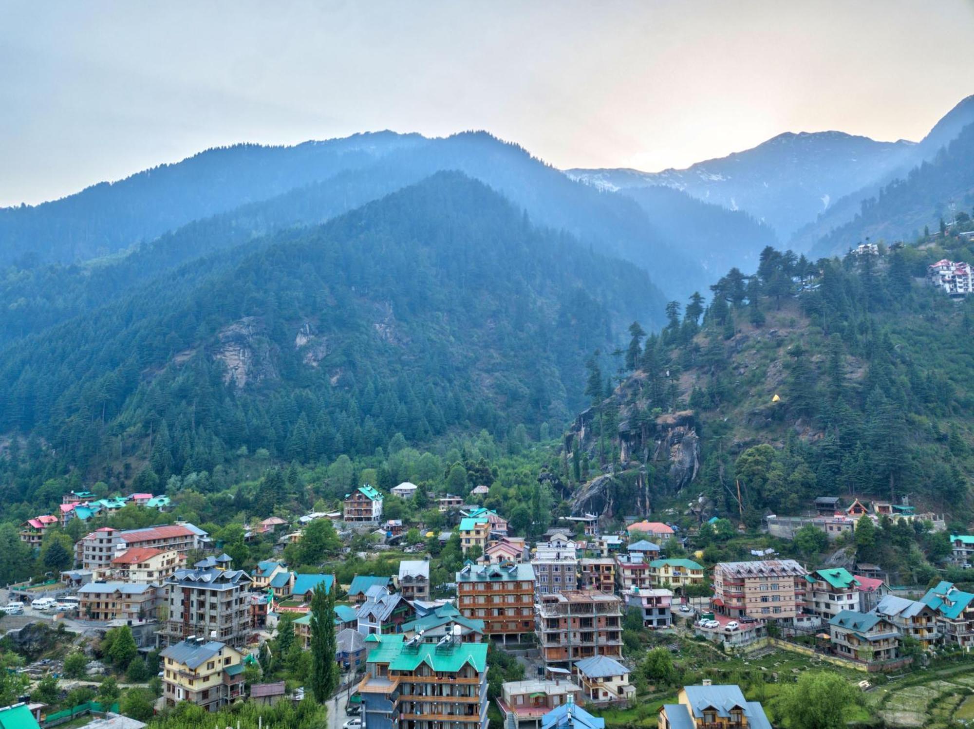 Swastik Grand Manali Hotel Exterior foto