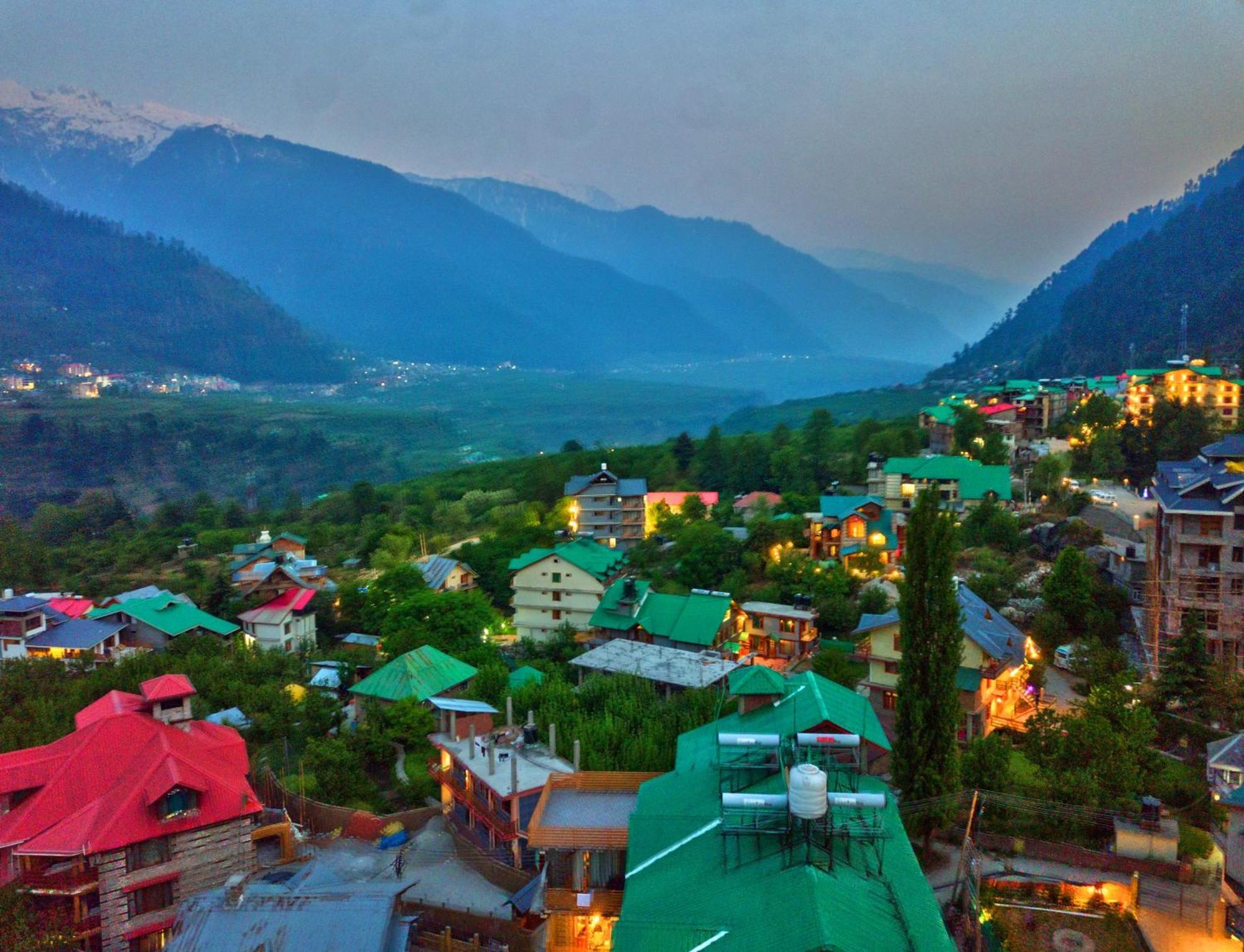 Swastik Grand Manali Hotel Exterior foto